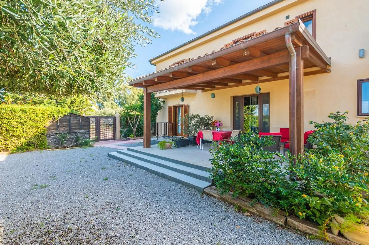 B&B Le Dune - Self Check In Lascari 3*,  Italy